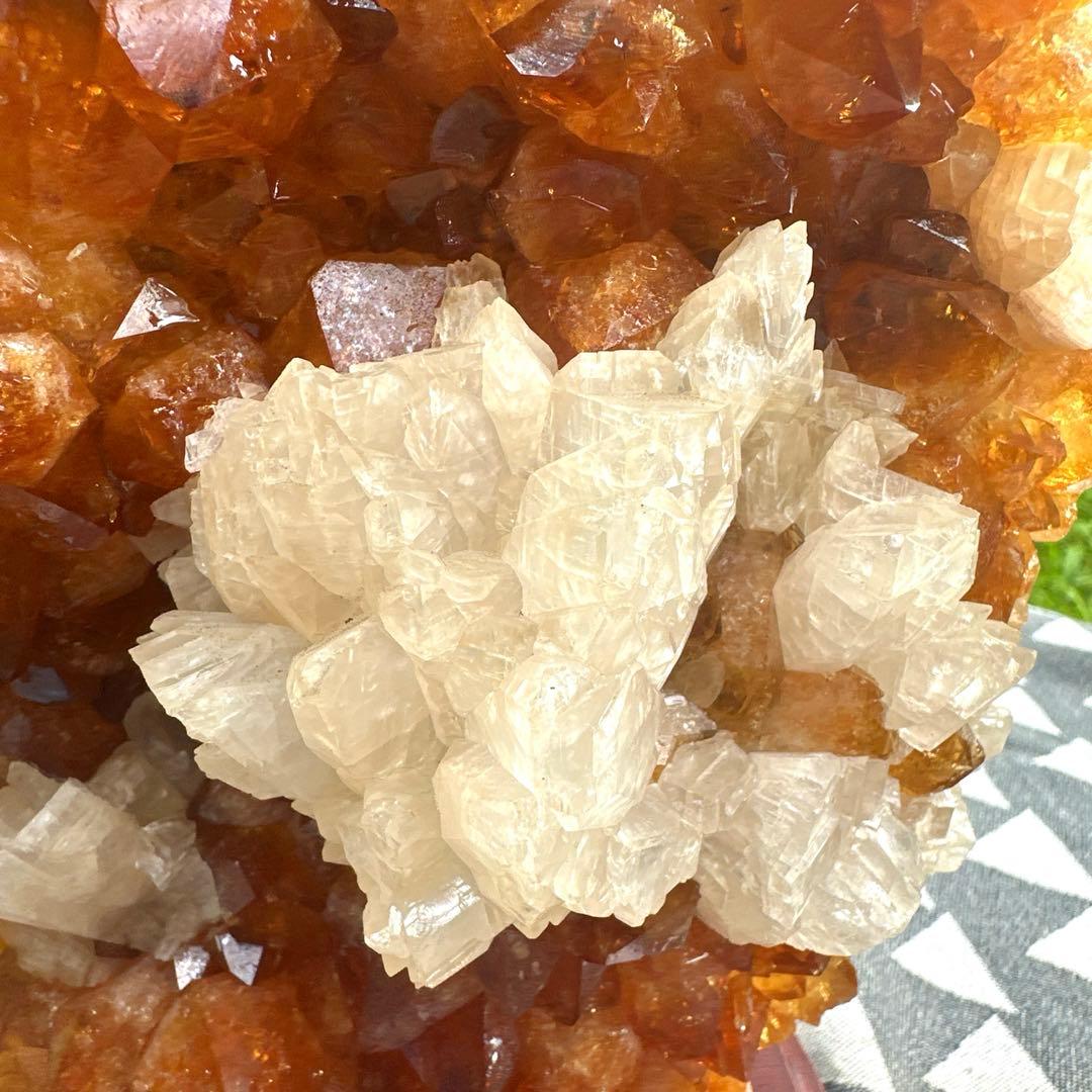 特価　カルサイトインシトリンクラスター　23