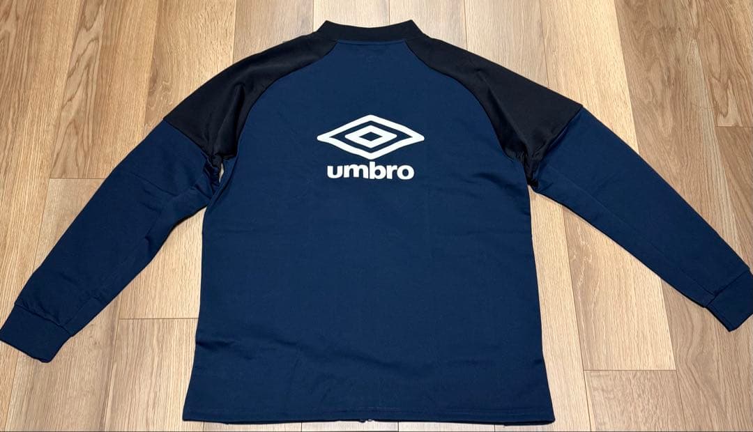 【新品】umbro セットアップ ジャケット, パンツ