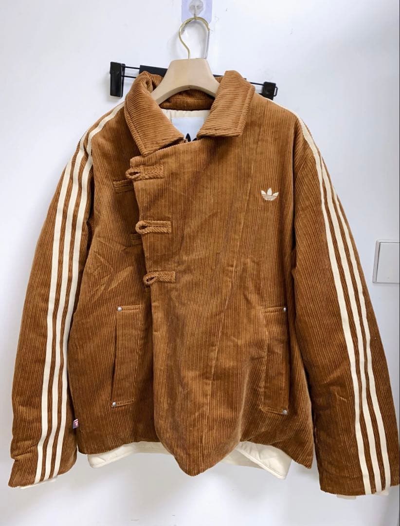 海外限定M Adidas New YearコーデュロイジャケットKQ5135