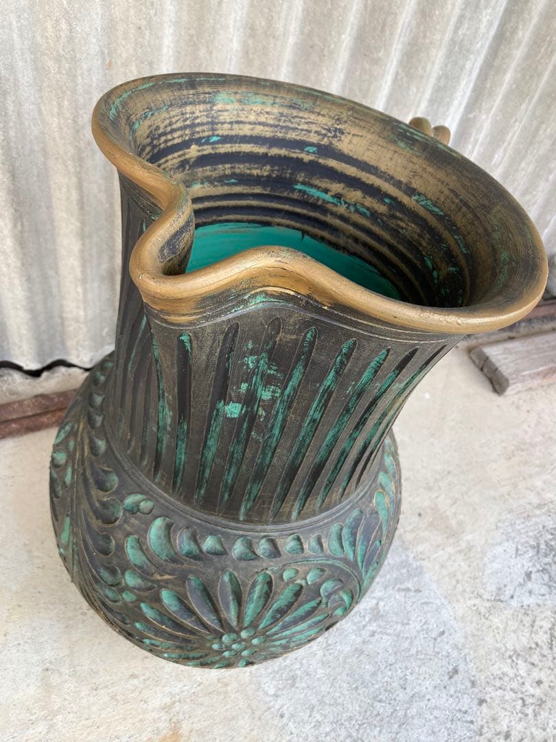 陶器製　花瓶　傘立て　壺　フラワーベース　置物　エメラルドグリーン　ゴールド