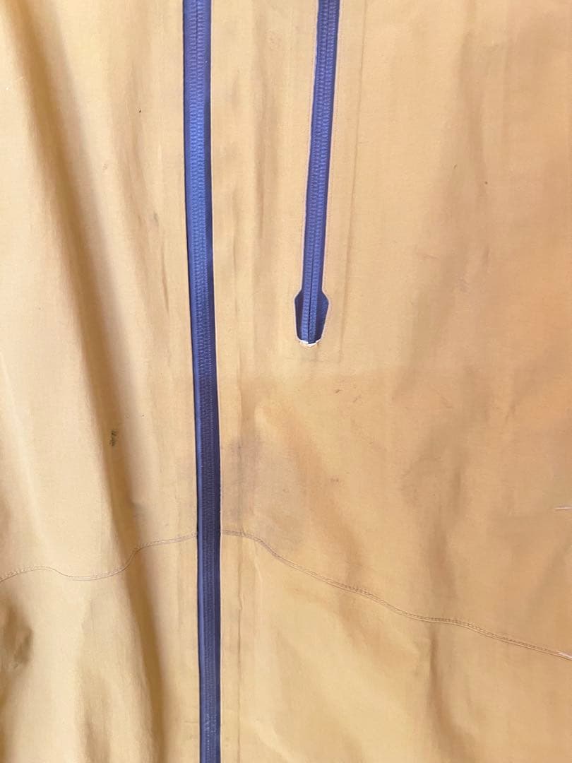 Burton ak swash jacket Gore-Tex中綿入　Mサイズ