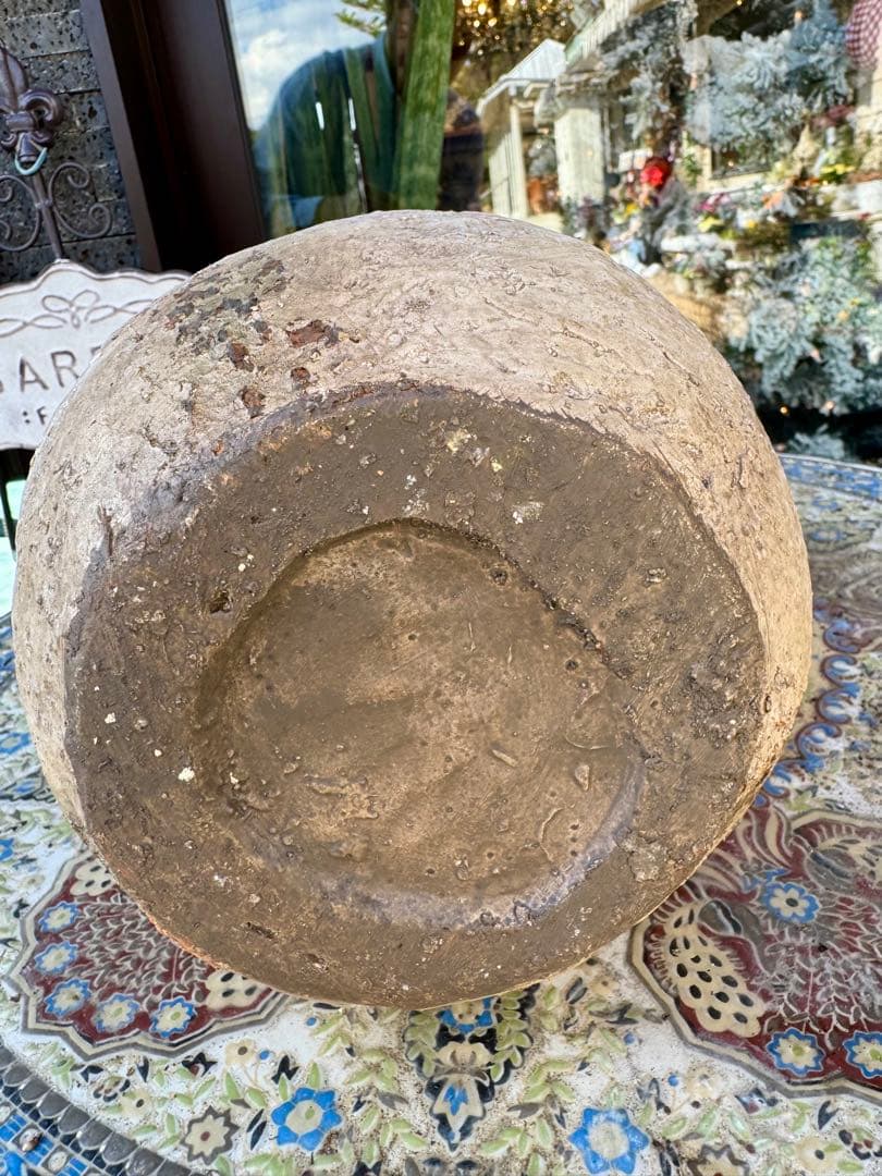 ウサギのオーナメント　ガーデンオブジェ　アンティーク調　置物