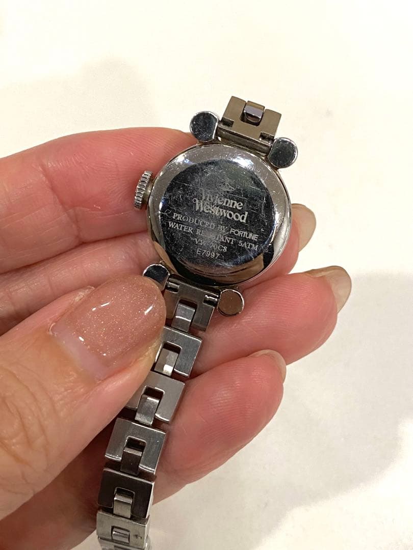 Vivienne Westwood ダイヤモンドシェルウォッチ 腕時計
