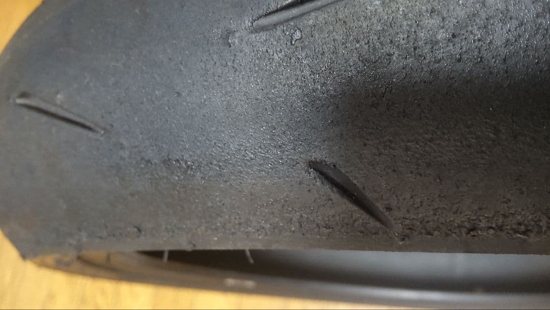 DUNLOP α13SP 110/70R 17 140/70R17（リア新品）