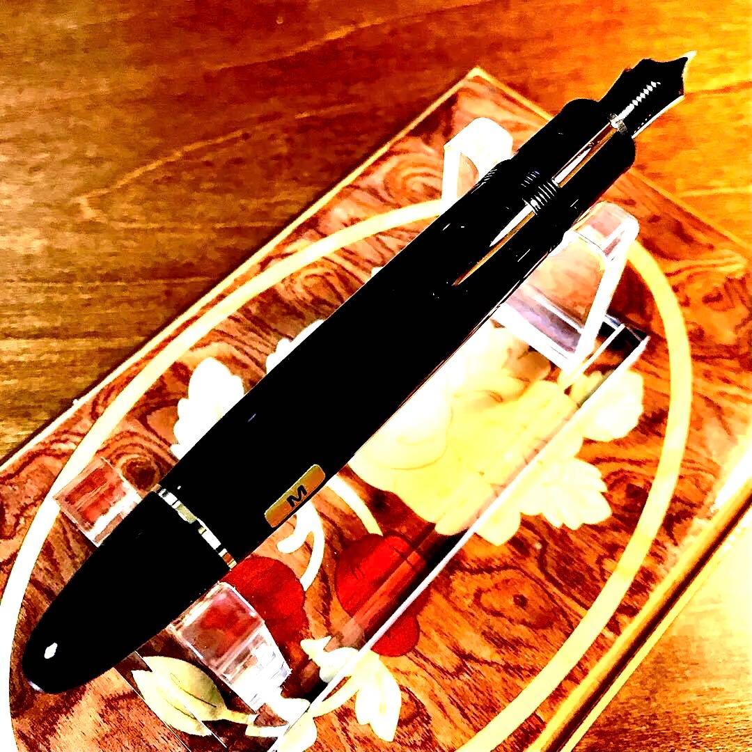 ☆最高の万年筆☆現行品新品☆モンブランマイスターシュテック149(M)