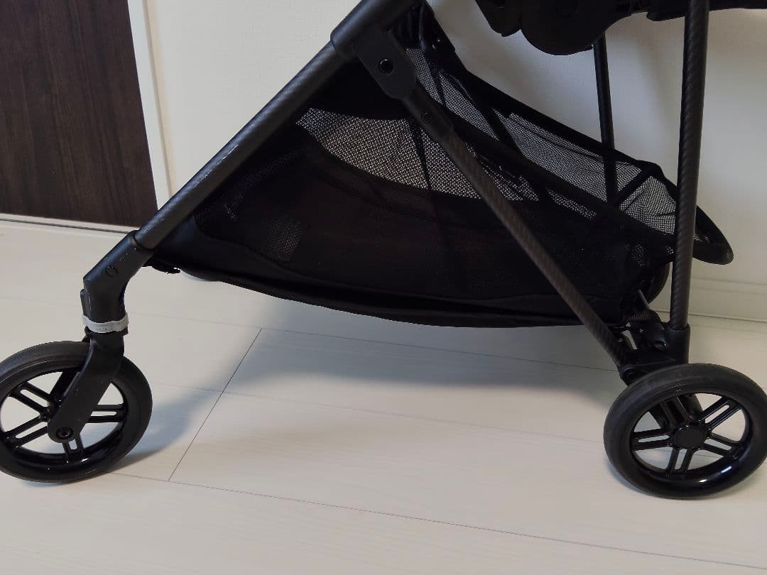 サイベックス　メリオカーボン　2024年10月購入　アーモンドベージュ