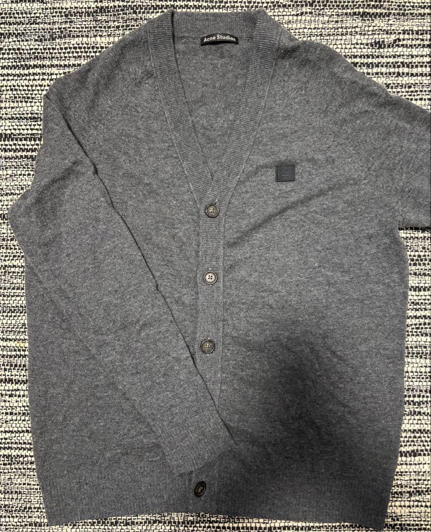 Acne Studios アクネ グレーカーディガン