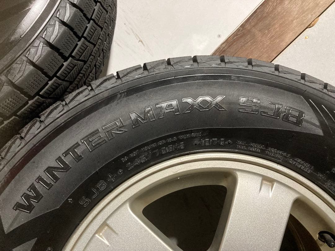 Austinさん専用④2022年バリ山！ダンロップ 245/70R16デリカ等