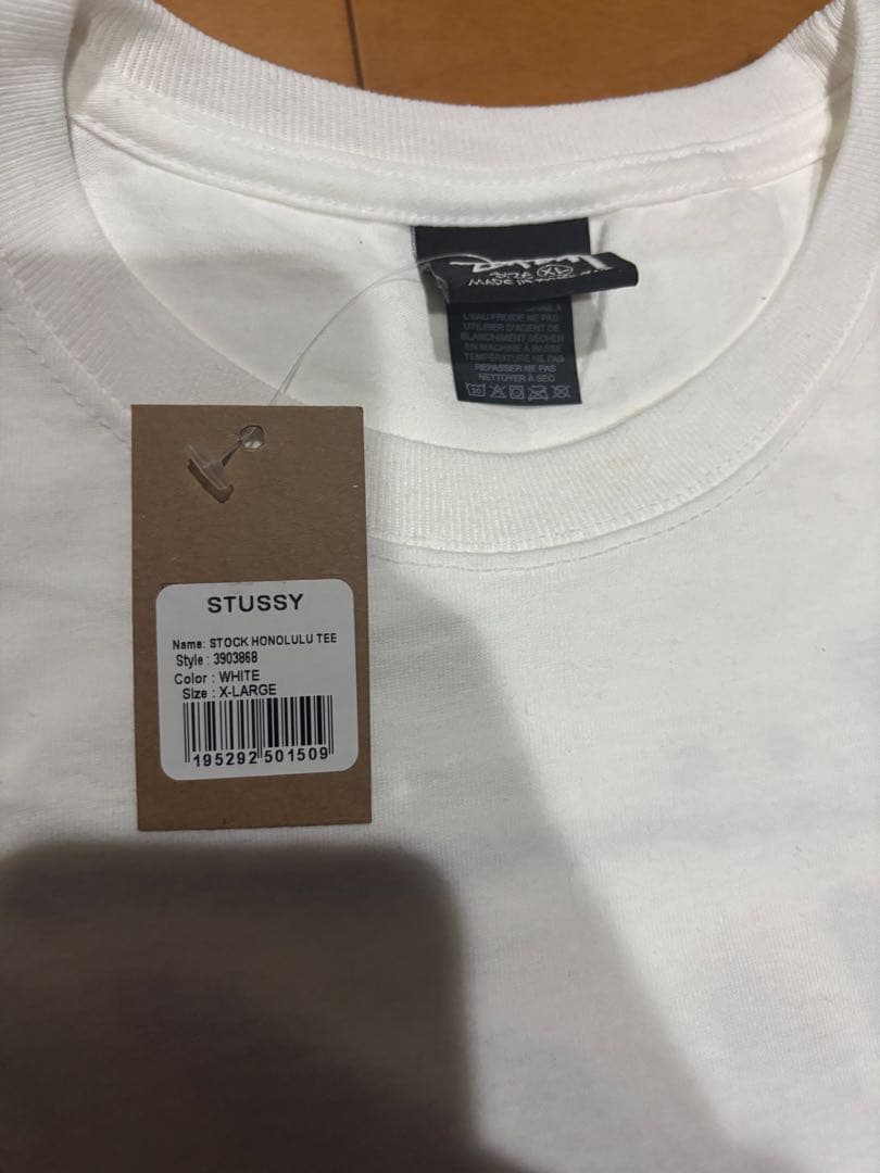 【新品、未使用】ステューシー　ハワイ限定ホノルルTシャツ　XLサイズ