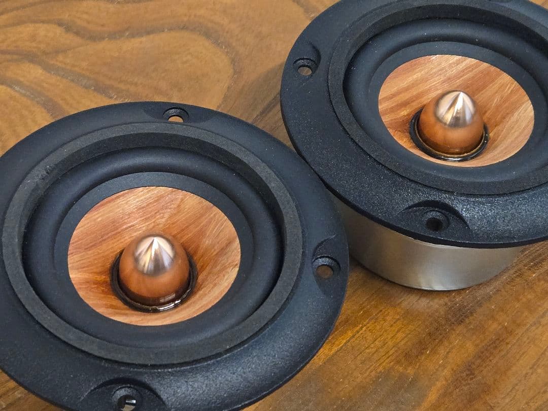 新品未使用　パークオーディオ　DCU-F101W スピーカー 6Ω 20W　ペア