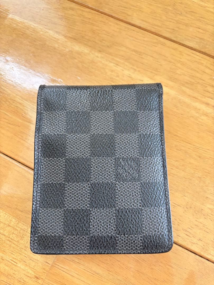 LOUIS VUITTON ルイ・ヴィトン ダミエ　二つ折り財布