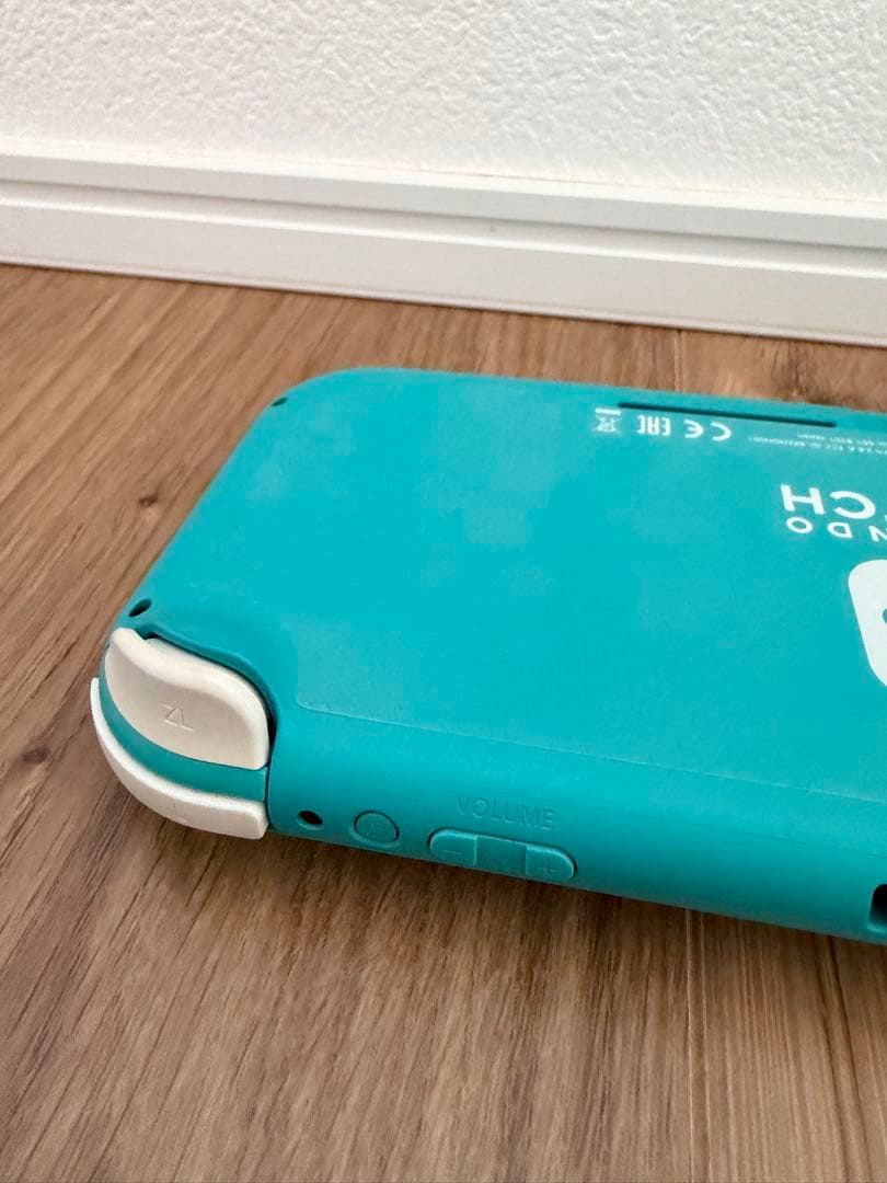 Nintendo Switch Lite ターコイズ 本体（同色ケース付き）