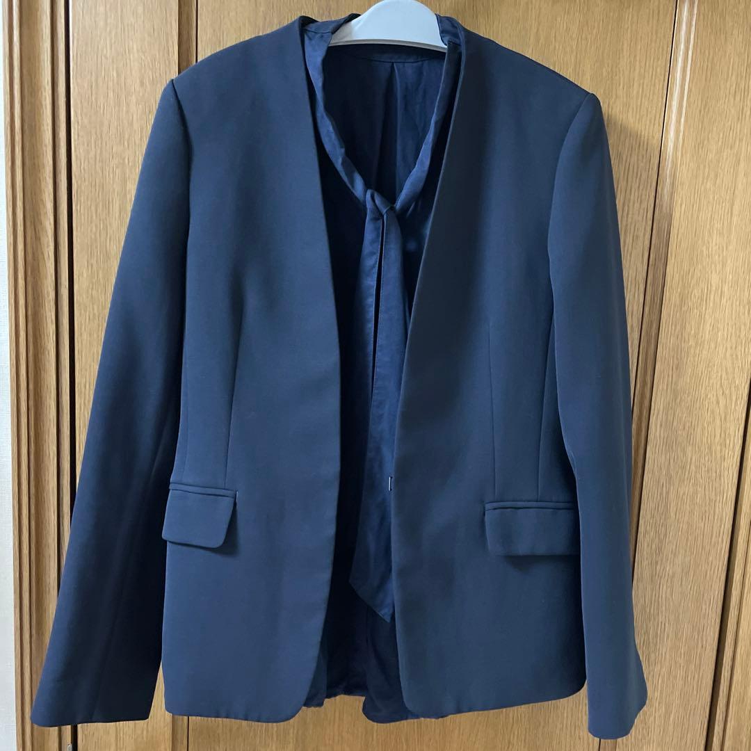 PLSTプラステネイビー パンツスーツ セットアップ　ボウタイブラウス３点セット