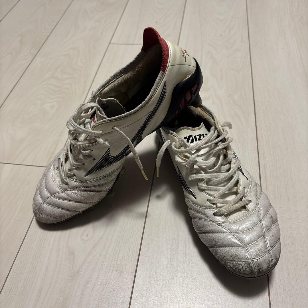 まつさん専用　Mizuno スパイク ホワイト/レッド　モレリアネオ