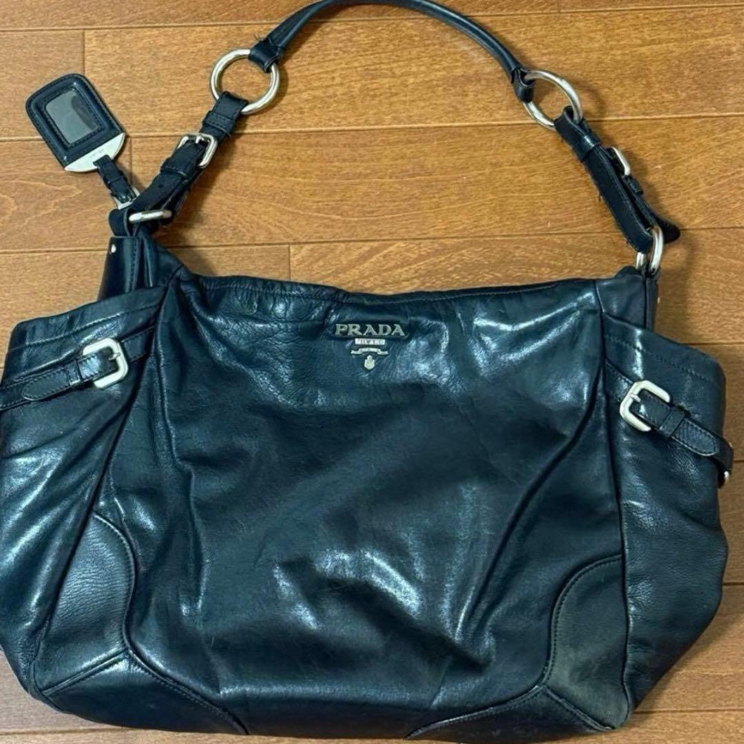 【PRADA プラダ】レザートートバッグ　黒