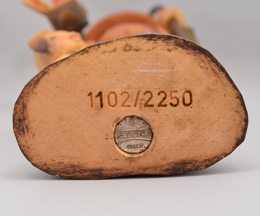 導きの光　アンリ　ANRI　サラケイ　木彫り人形　イタリア　17ｃｍ　箱付き