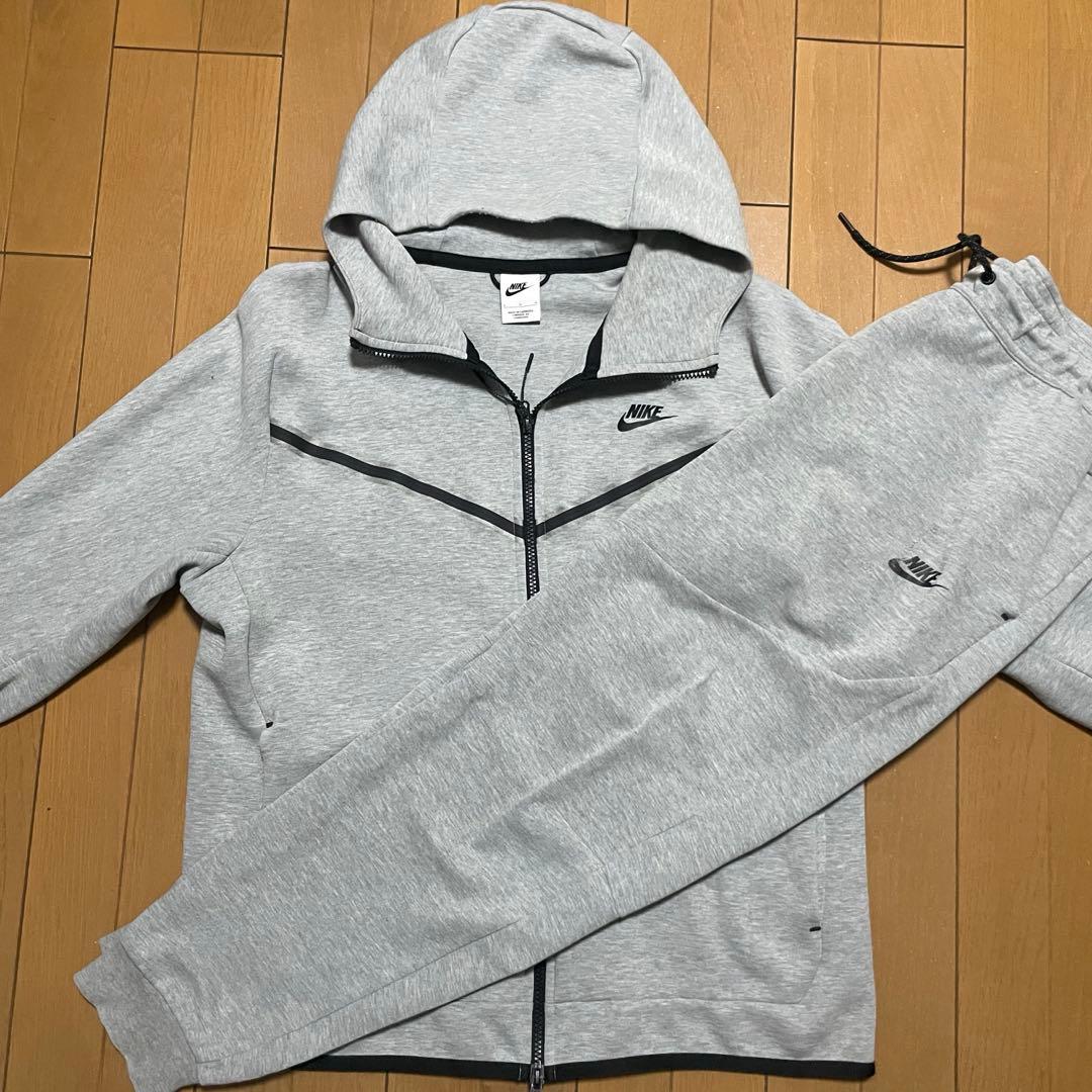 Nikeテックフリース セットアップ上下 廃盤モデル