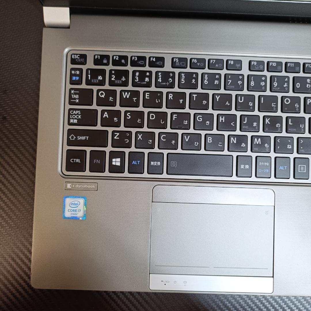 ノートPC Windows11 Core i7 SSD メモリ8GB 東芝 薄型