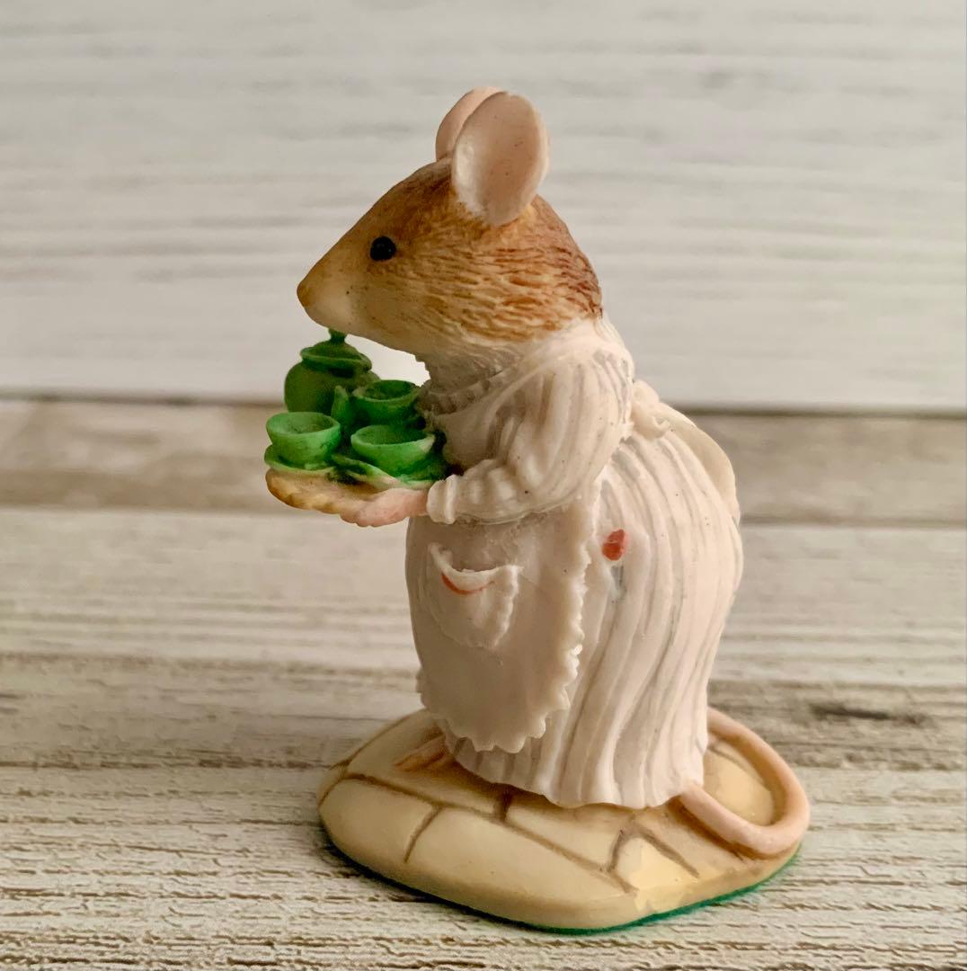 アップルおじさんとアップルおばさん フィギュリン ブランブリーヘッジ 置物