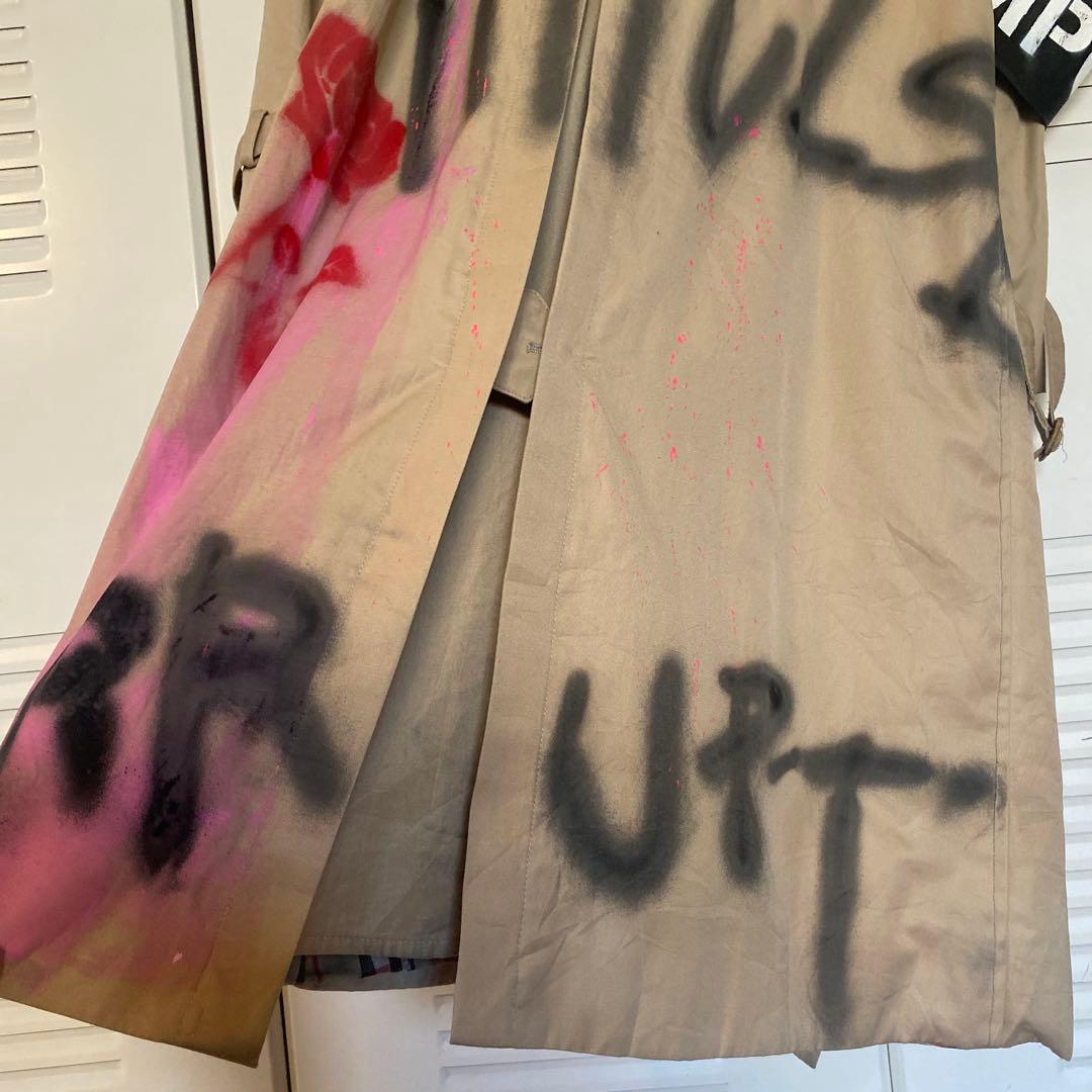 buggy手書きアート　Burberry トレンチコート