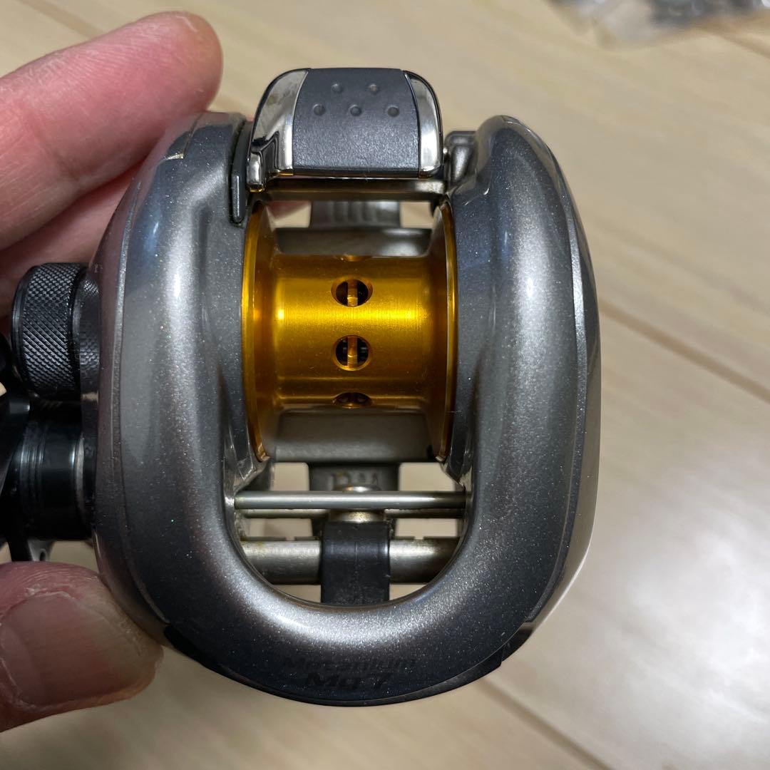 シマノ　07メタニウムmg7 ライトハンドル（パーツおまけ）