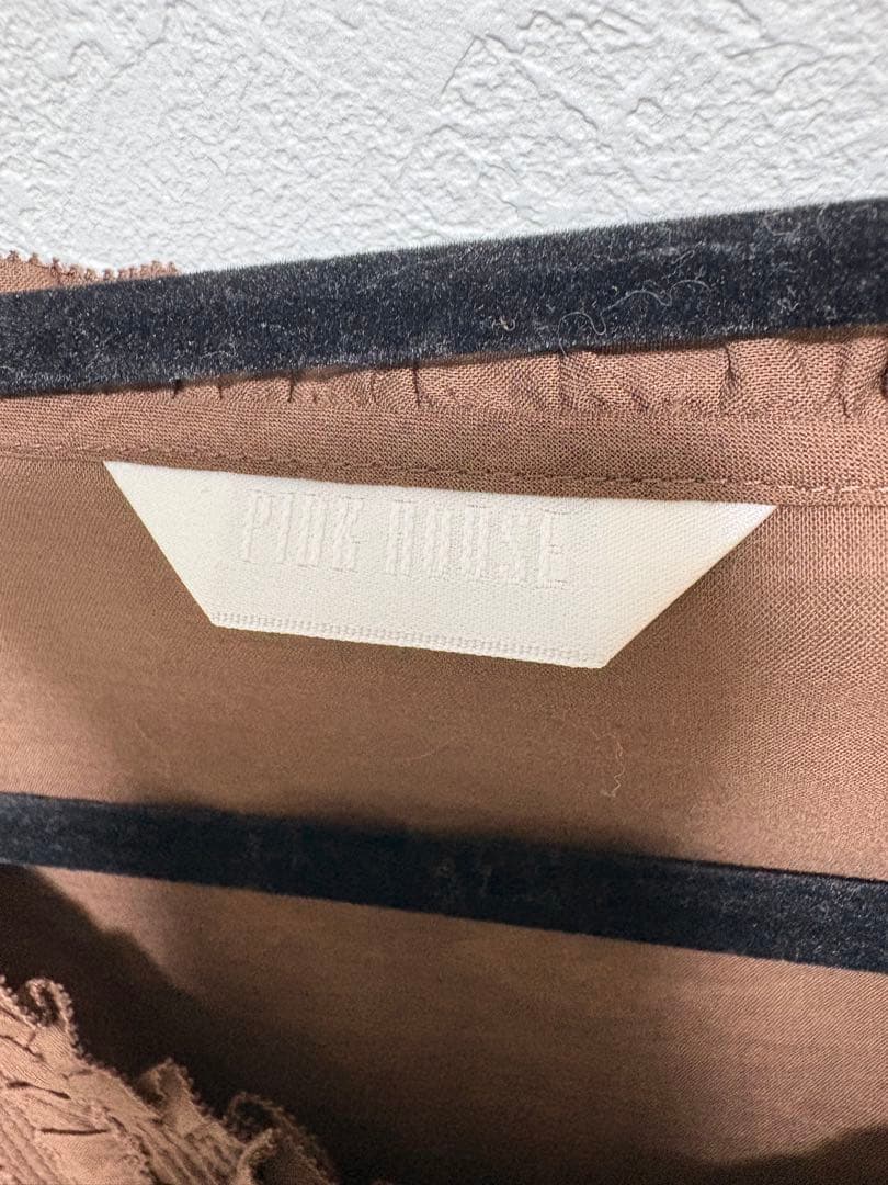 ピンクハウス　ピコフリルたっぷり半袖シャツ