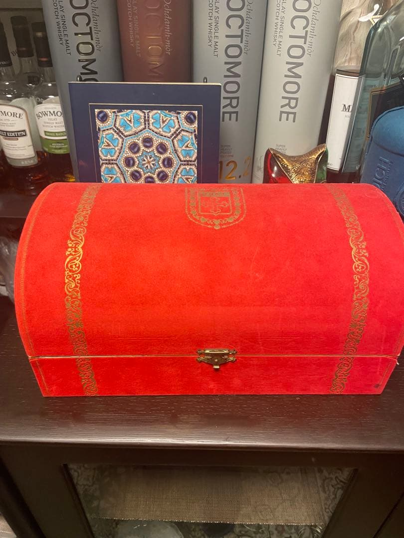 カミュ　バカラクリスタルボトル　CAMUS　LA GRANDE MARQUE