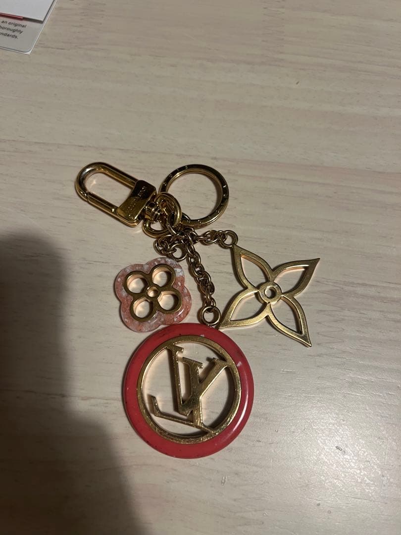 Louis Vuitton ロゴチャーム キーホルダー キーリング