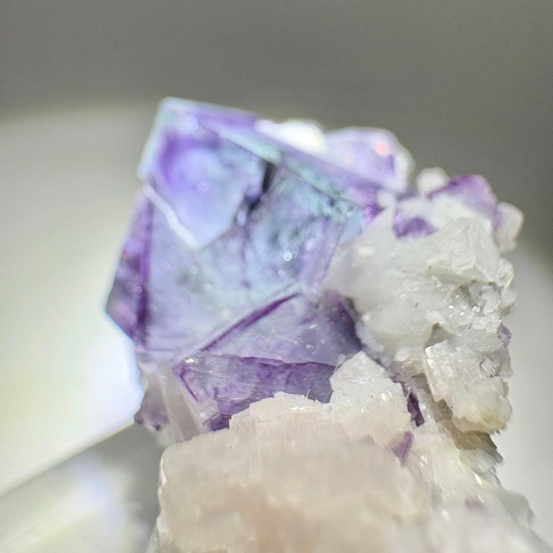 477 中国　ヤオガンシャン産　ポーセリンフローライト