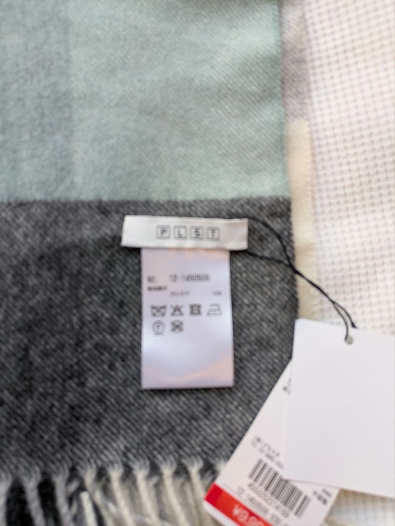 プラステPLSTカシミヤ100% チェック柄ストール 新品タグ付き