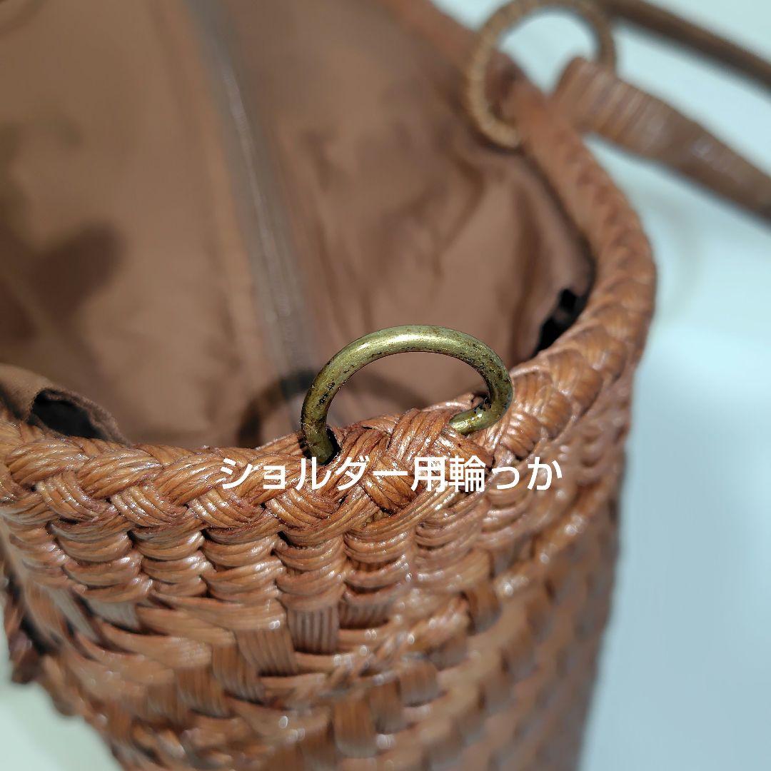 クラフトで作った山葡萄風網代編みかごバッグ