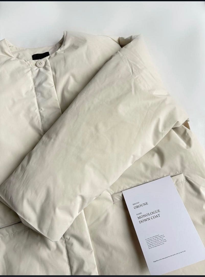 オローネ モノローグダウンコート 完売品 新品未使用 クリーム