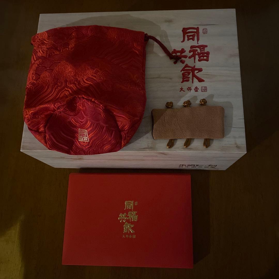 ティーポットセット中国の老舗ブランド「朱福青銅器」の5代目継承者 朱炳仁