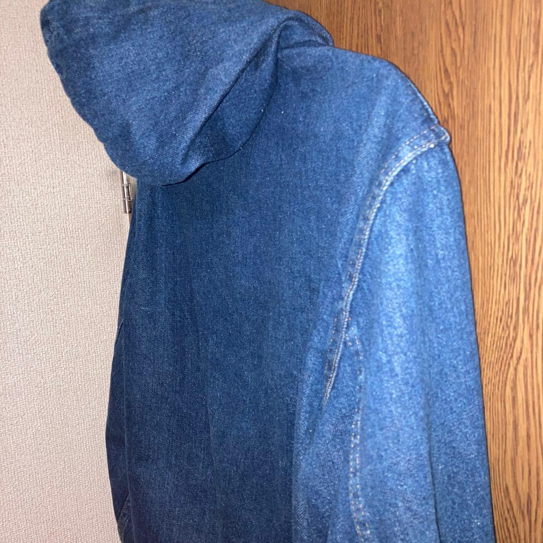 Carhartt 100周年アクティブパーカー