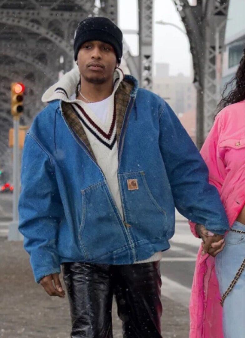 Carhartt 100周年アクティブパーカー