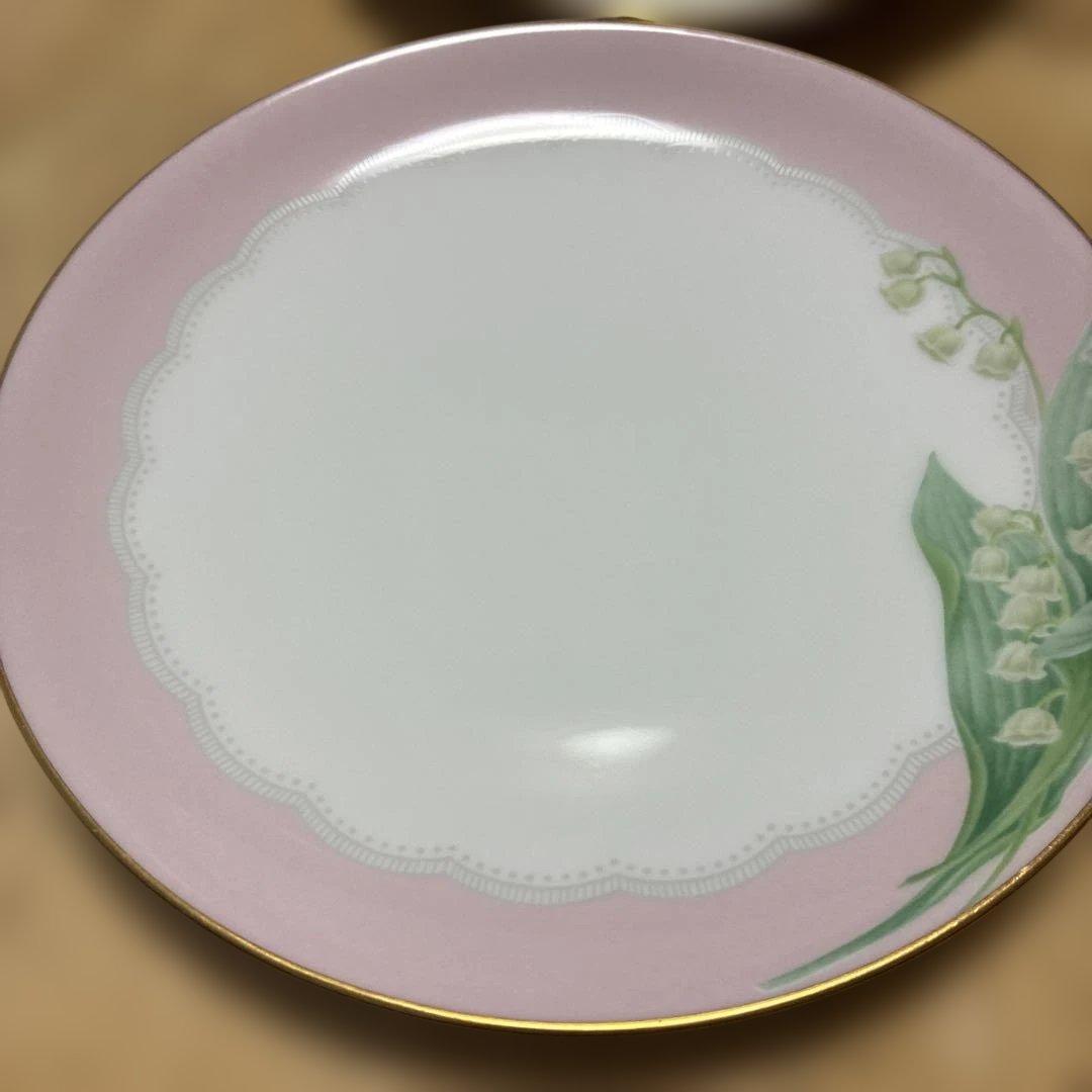 大倉陶園　白磁　鈴蘭　プレート　4枚