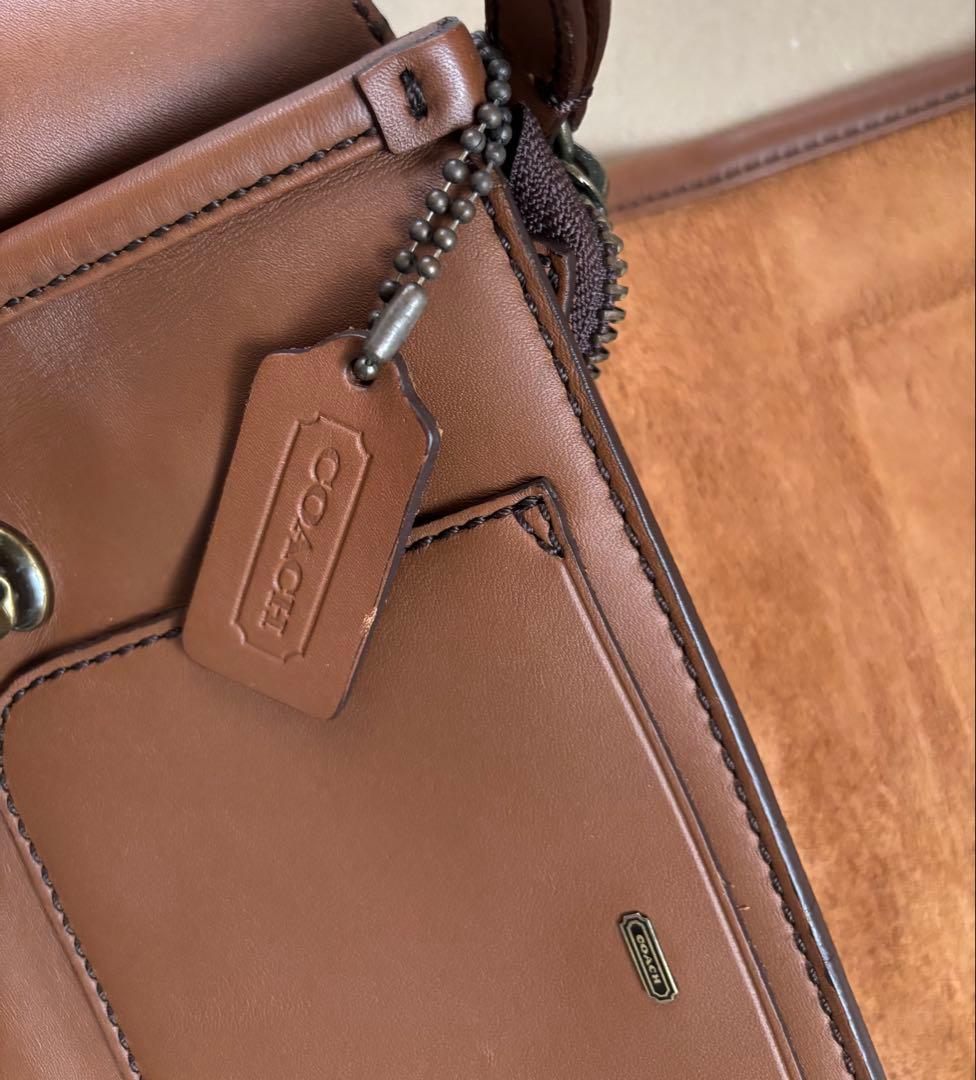 Coachレガシー ボディバッグ オールレザー ターンロック キャメル　オールド