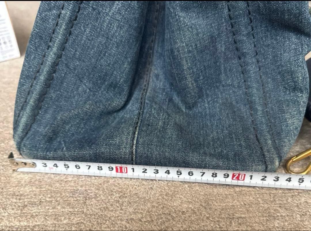 本日お値下げ中❣️PRADA デニム カナパバッグショルダー付❣️角ハンドル破れ無し