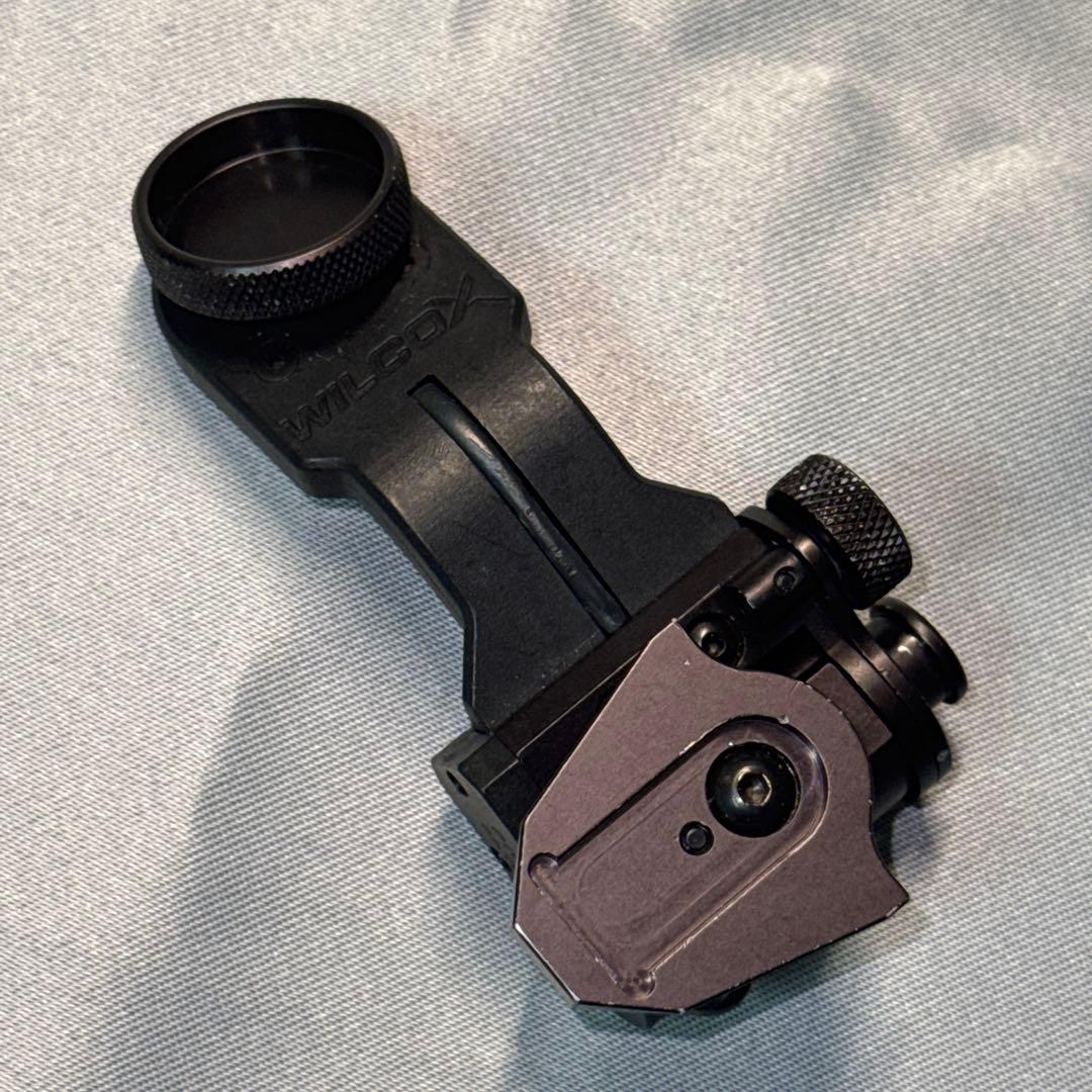 【実物】Wilcox PVS-14 Jアーム