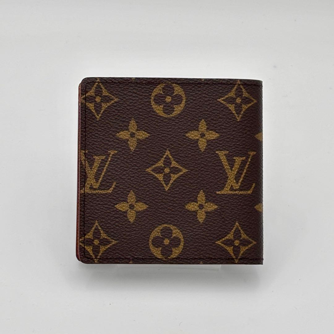 ルイヴィトン モノグラム マルコ 二つ折り財布 コンパクト 定番人気　正規品