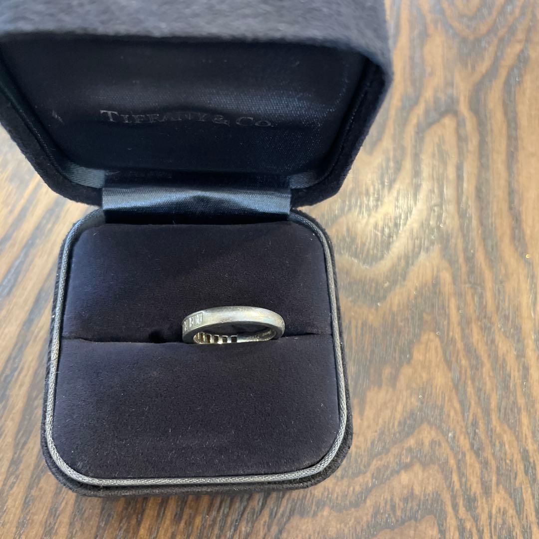 ティファニー Pt950 プリンセスカット ハーフエタニティダイアモンドリング