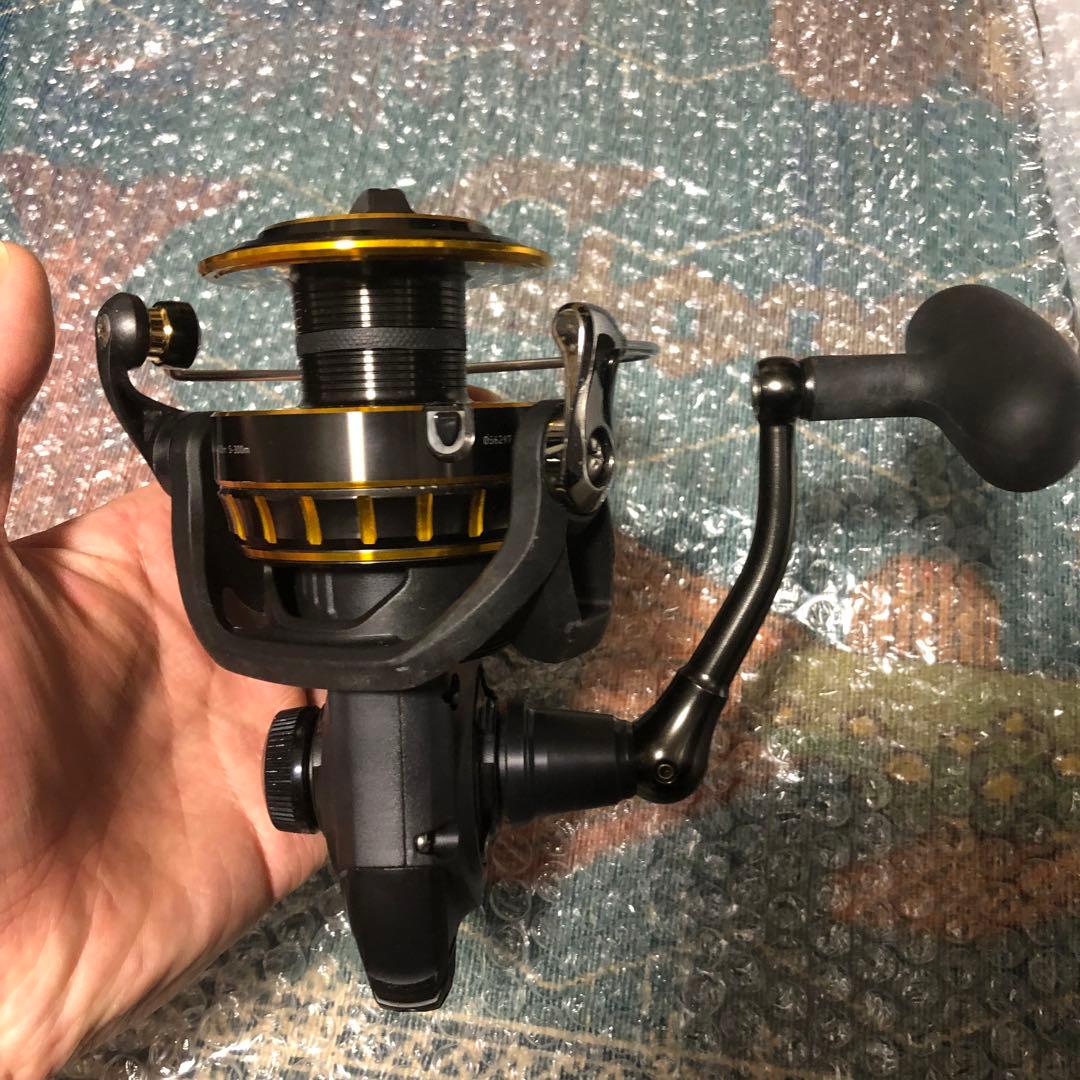 ダイワ　DAIWA スピニングリール 16 BG 5000H