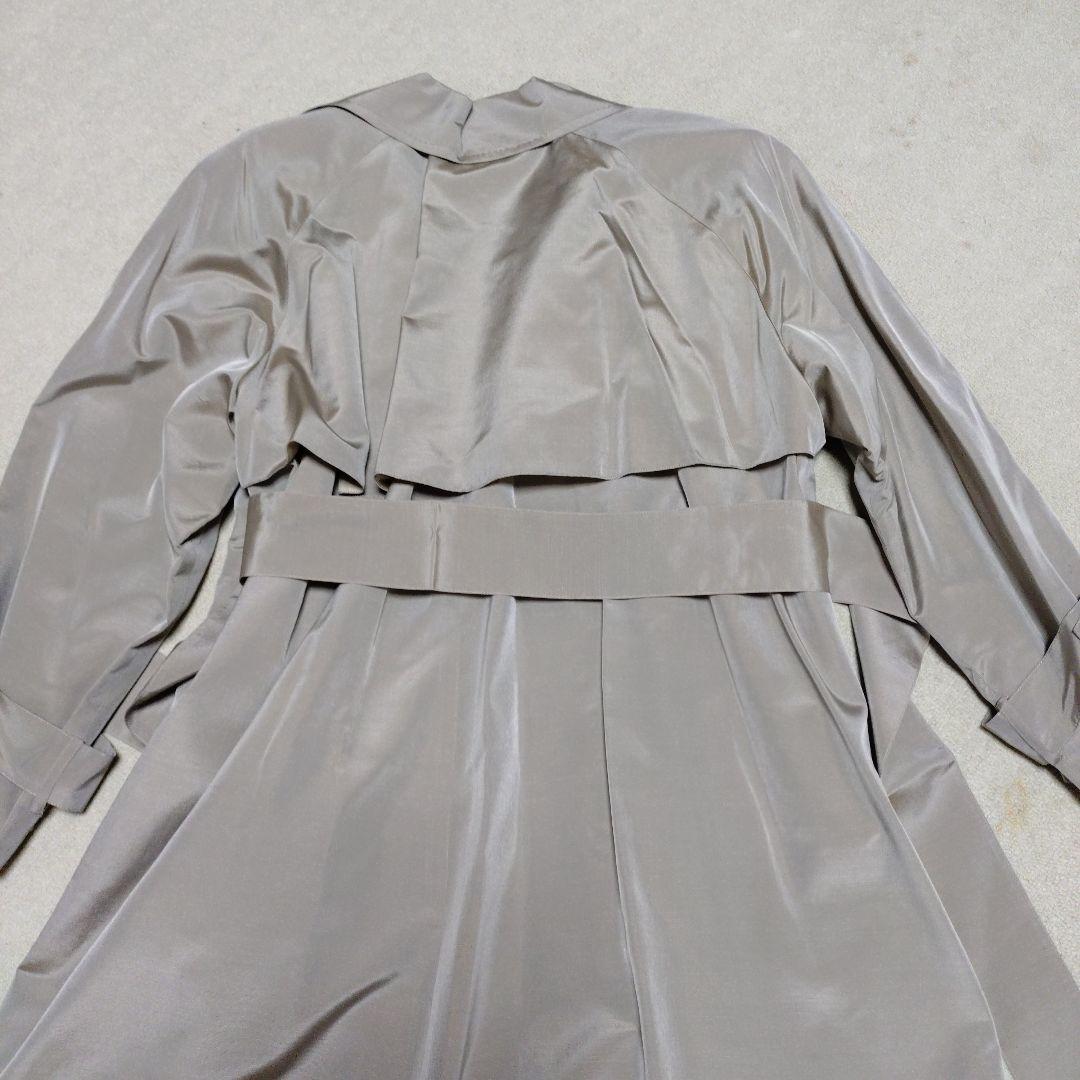 ヴィンテージChristian Dior グレー トレンチコート　サテン仕上げ