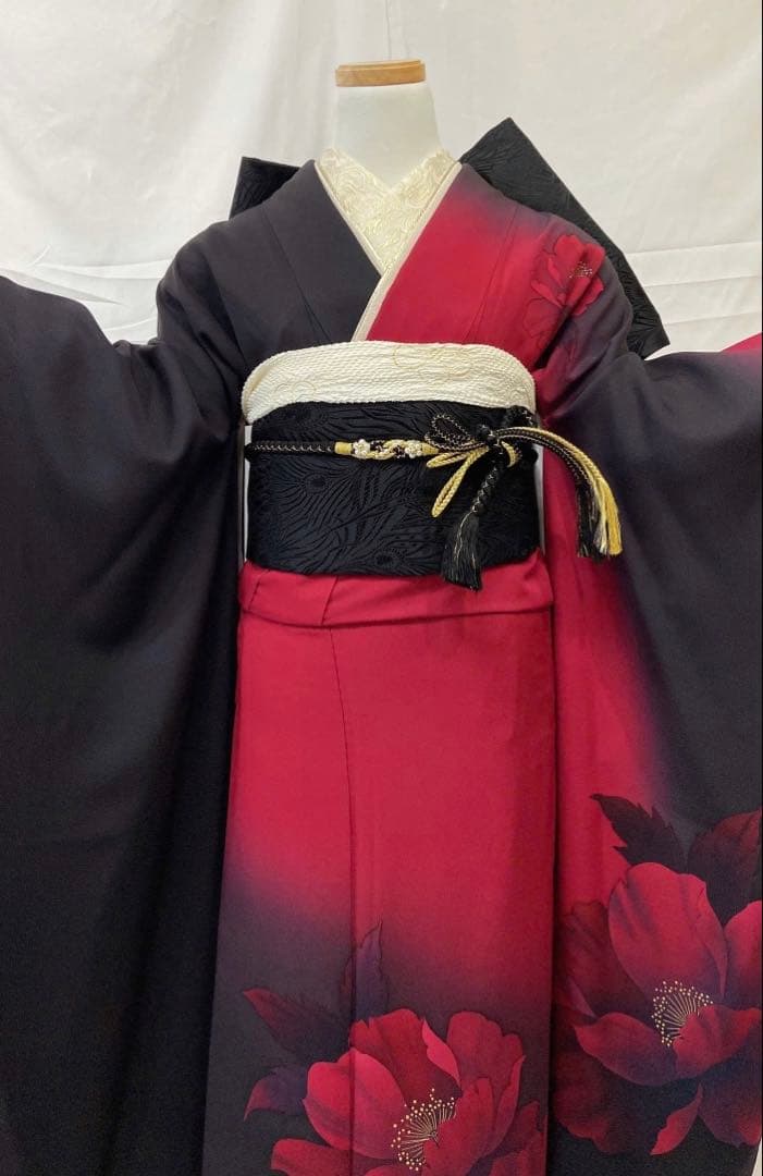 振袖 黒赤花柄 振袖フルセット　振袖セット　成人式