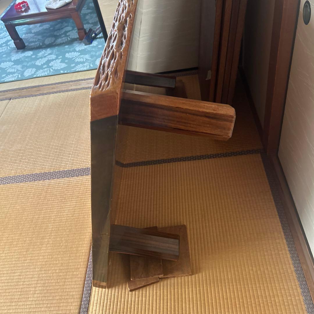 紅紫檀の座卓、ひび割れあり