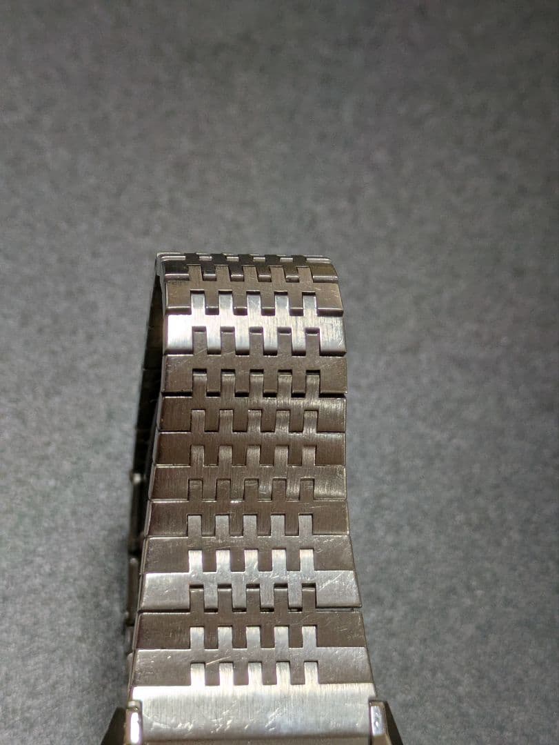 SEIKO GRAND QUARTZ アンティーク腕時計