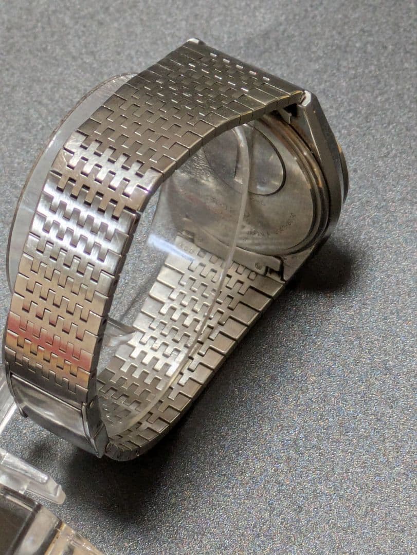 SEIKO GRAND QUARTZ アンティーク腕時計