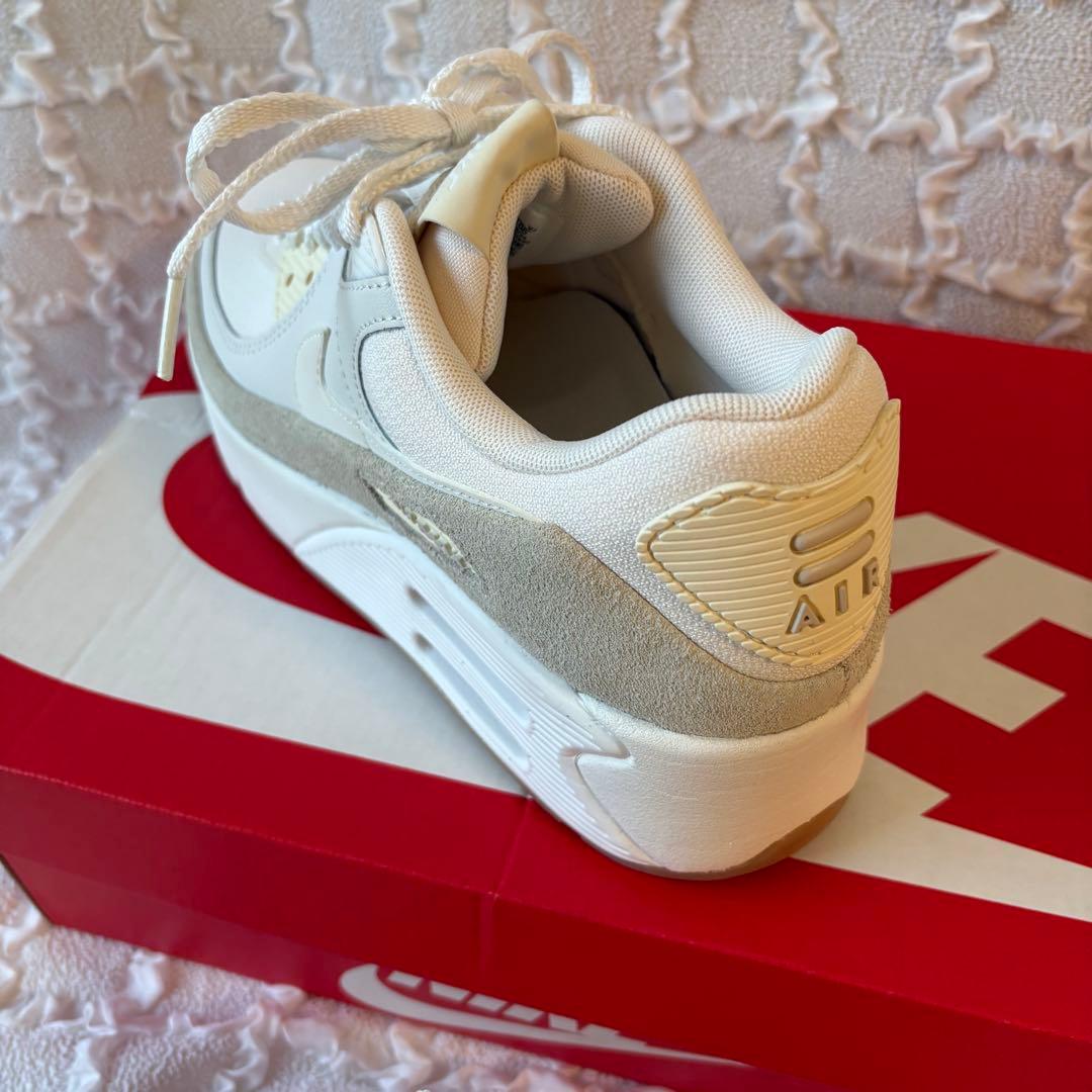 ナイキ エア マックス 90 LV8 ウィメンズシューズ　25cm 厚底