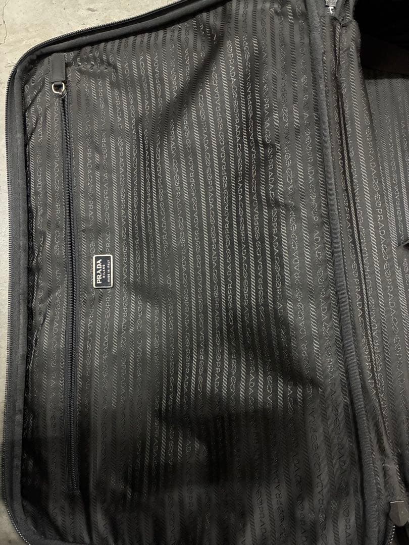 A）プラダ PRADA キャリーケース ブラック系 黒 スーツケース ナイロン