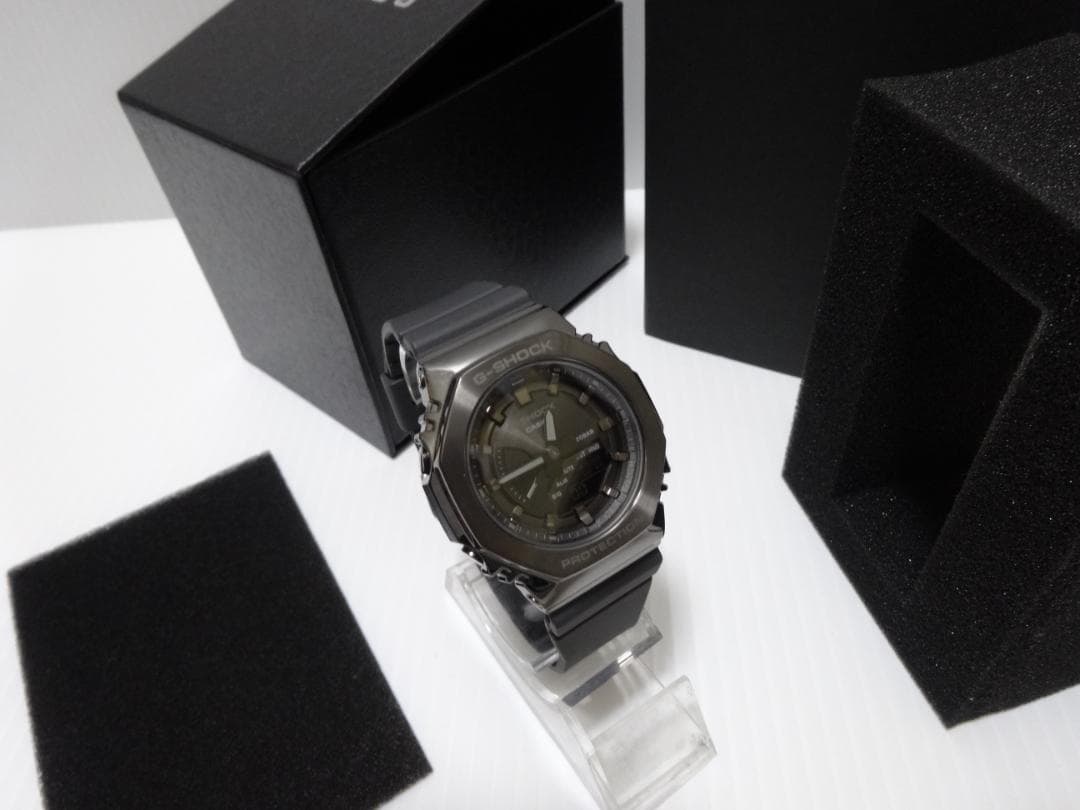 新品★カシオ【CASIO】G-SHOCK★腕時計★クオーツ時計★送料込